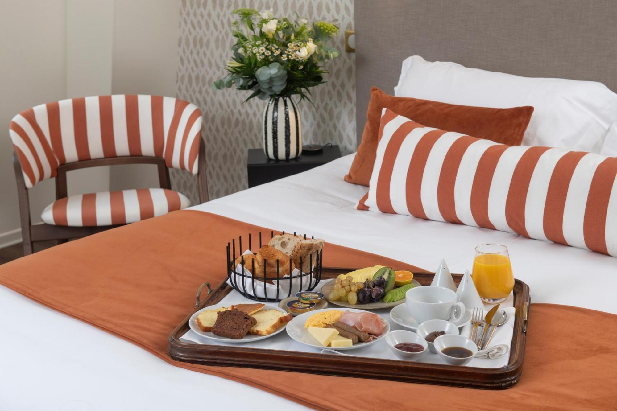 Hotel La Truffe Noire Brive-la-Gaillarde Esterno foto