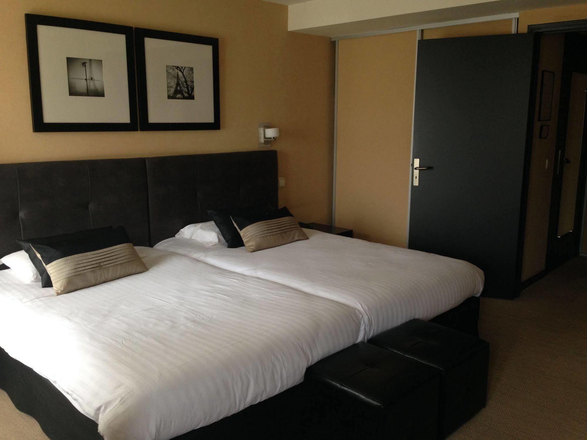 Hotel La Truffe Noire Brive-la-Gaillarde Esterno foto