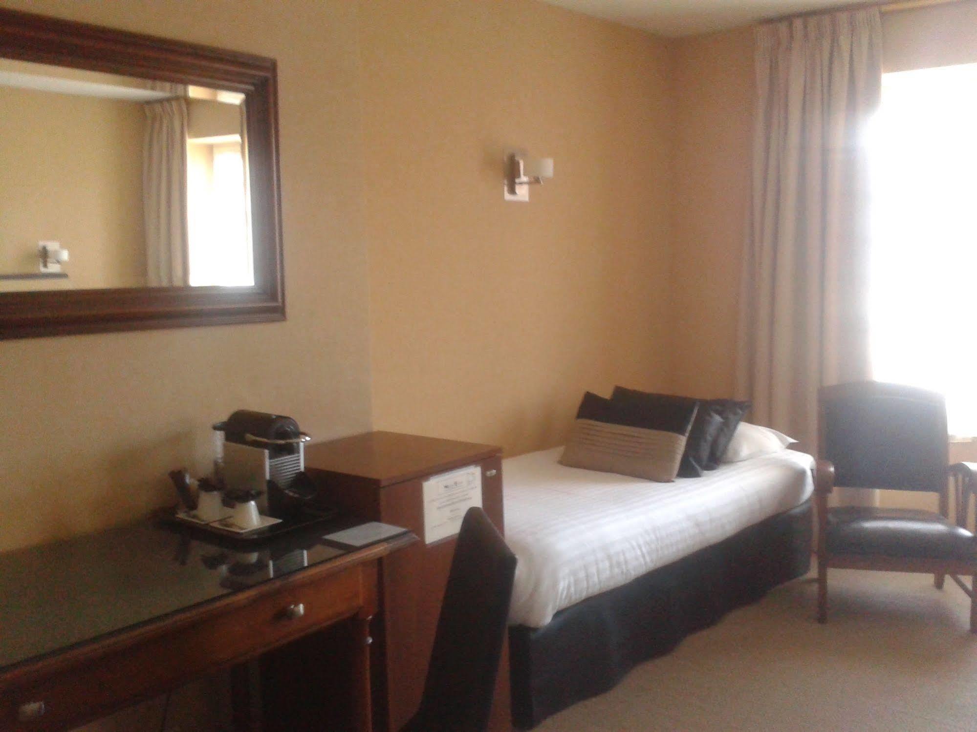 Hotel La Truffe Noire Brive-la-Gaillarde Esterno foto